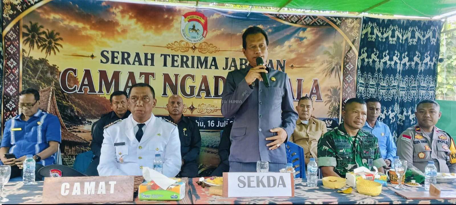 Serah Terima Jabatan (Sertijab) Camat Ngadu Ngala, Sekda Sumba Timur: Tingkatkan Pelayanan Publik Yang Semakin Berkualitas