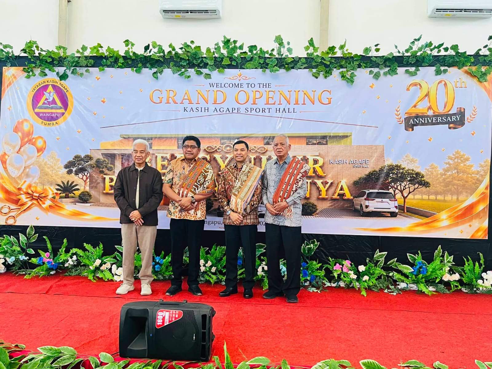 Resmikan Kasih Agape Sport Hall, Bupati Umbu Lili: Semoga Dari Tempat Ini Lahir Atlet-Atlet Dan Generasi Muda Yang Berprestasi