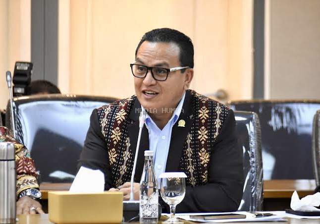 Dugaan Kasus Pencurian Sapi Yang Melibatkan Oknum Polisi Viral, Anggota DPR RI Umbu Rudi Kabunang: Harus Ditangani Sesuai Prosedur Hukum Tanpa Pandang Status