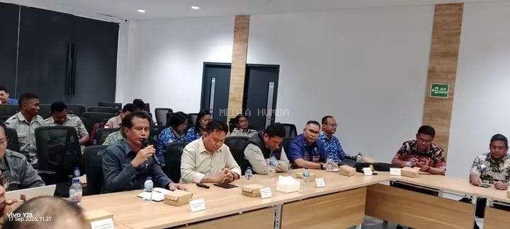Sekda Sumba Timur Dampingi Dirjen Perkebunan Kementan Saat Melakukan Kunker Di PT. Muria Sumba Manis (MSM)