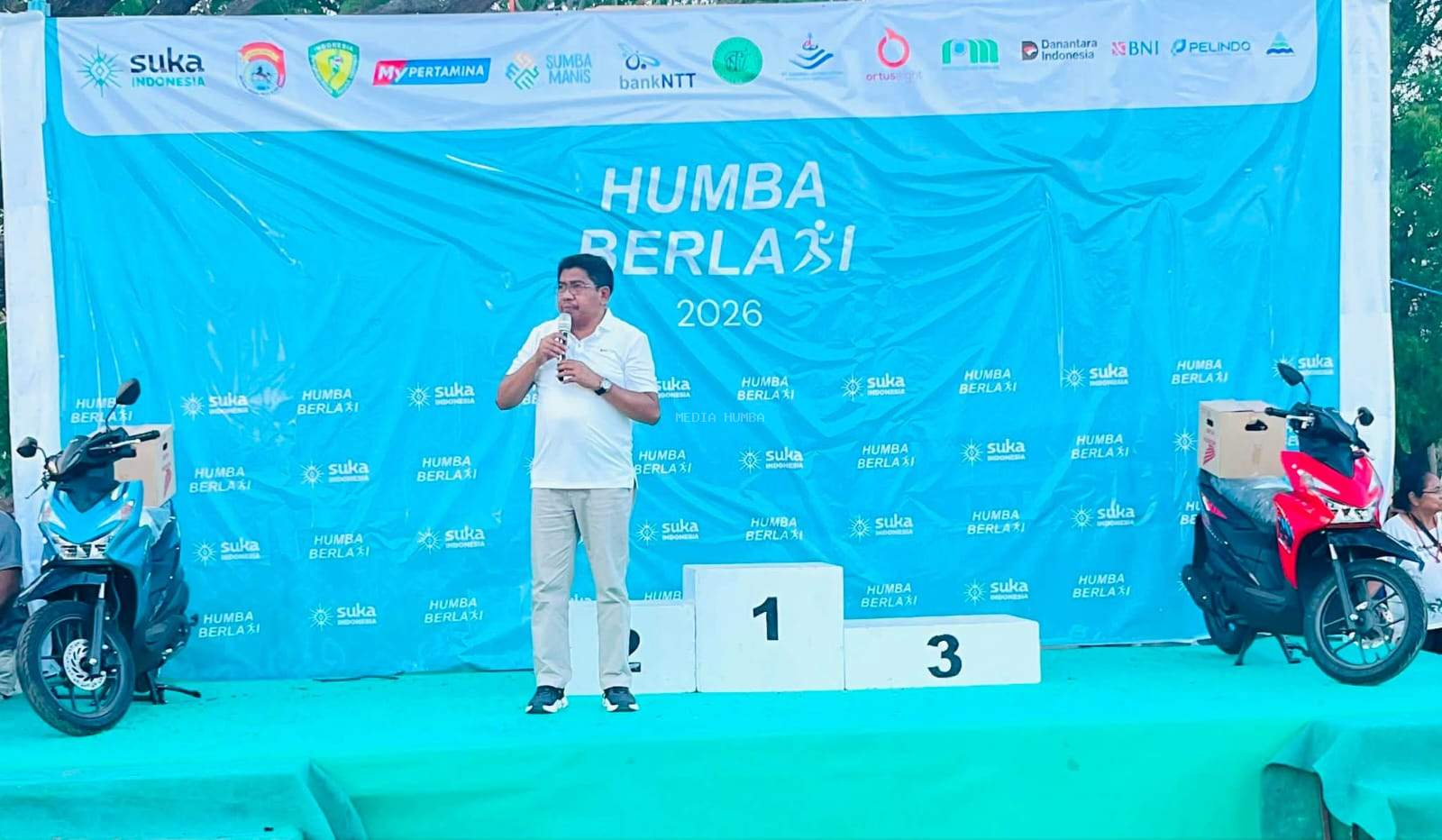 Humba Berlari 2026 Resmi Ditutup, Bupati Sumba Timur Motivasi  Generasi Muda Untuk Terus Berprestasi